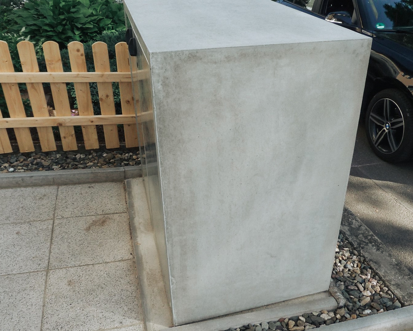 Müllschrank Klassik 1202 Sichtbeton verzinkt