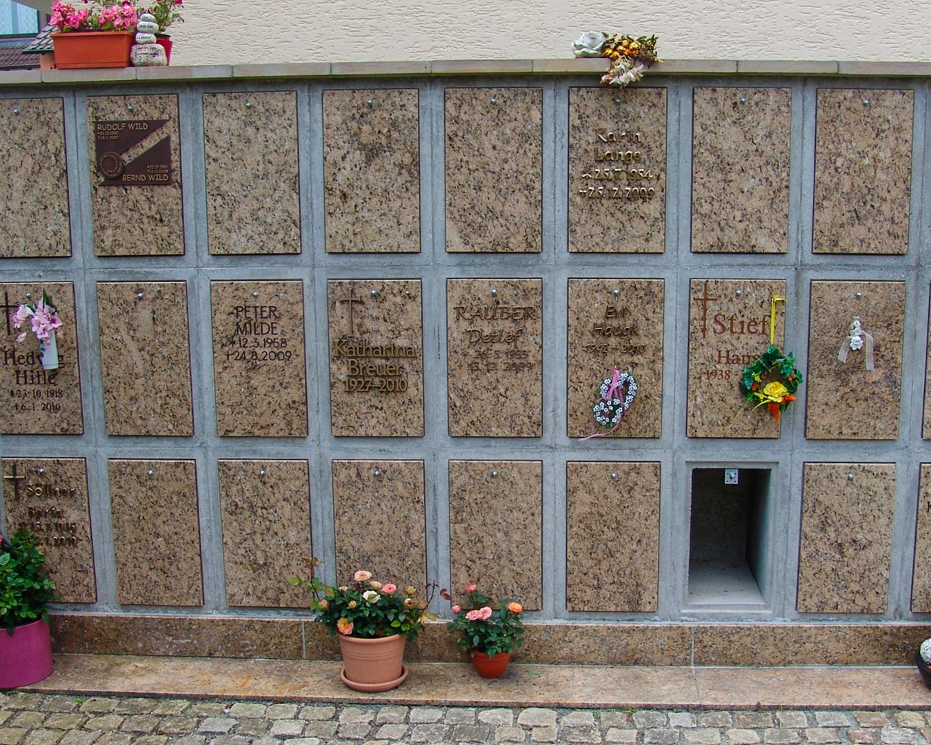 Urnenkasten aus Beton