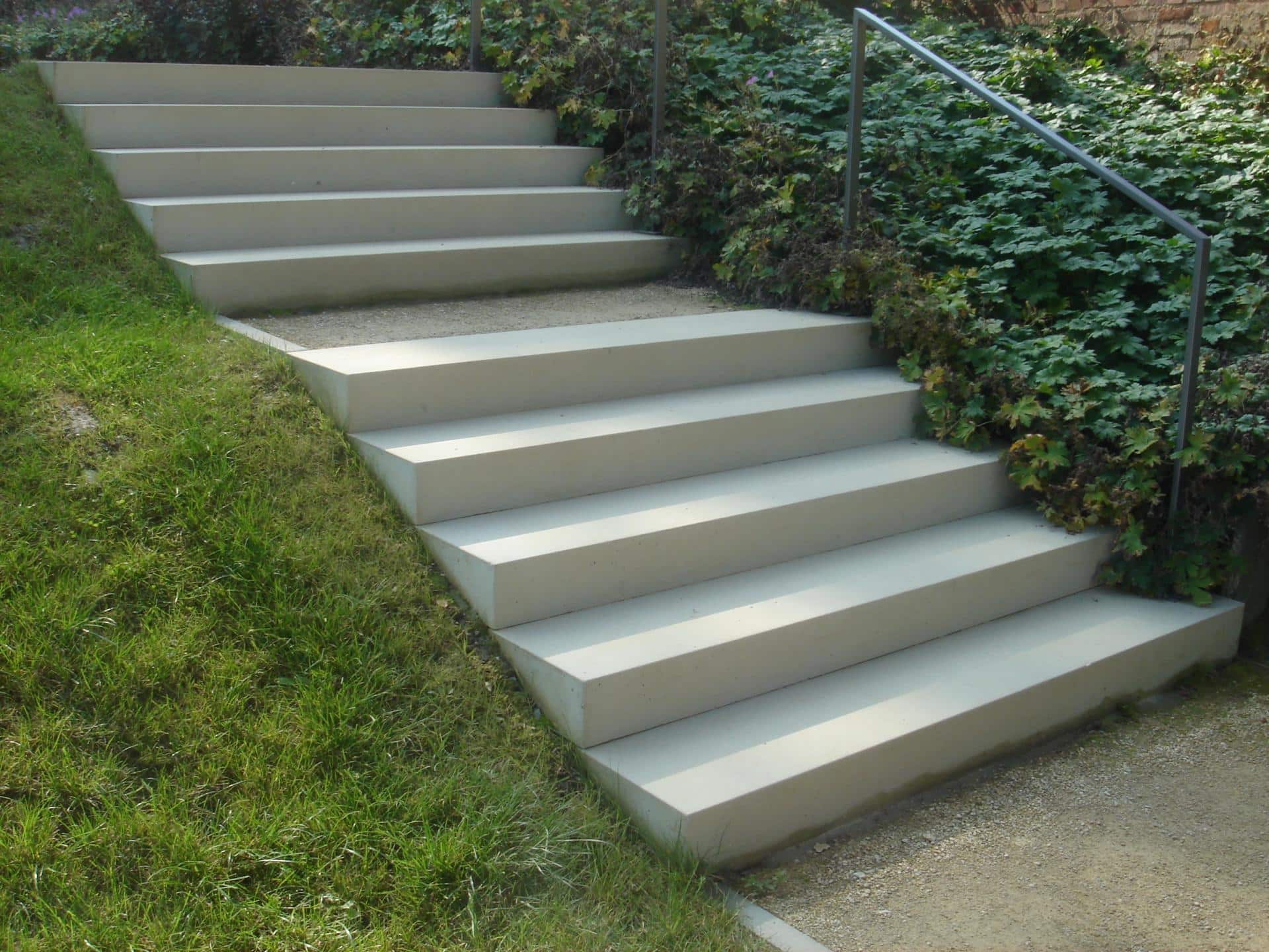 Blockstufen aus Sichtbeton
